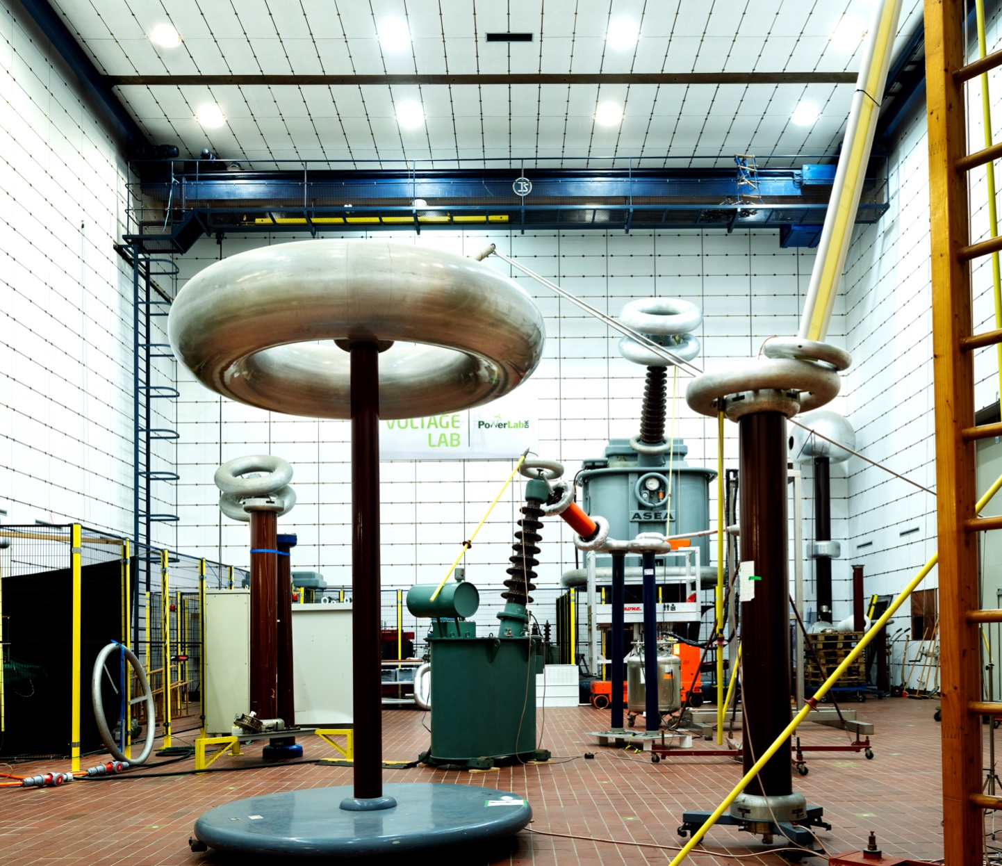 High Voltage Lab 1
